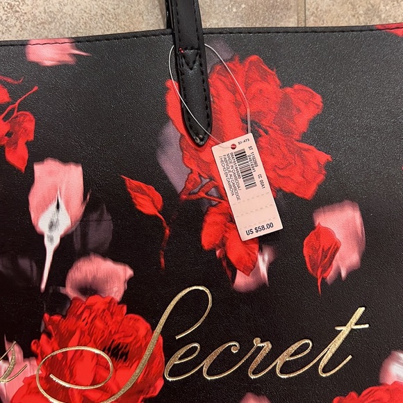 NWT Victoria’s Secret Tote - Picture 2 of 3